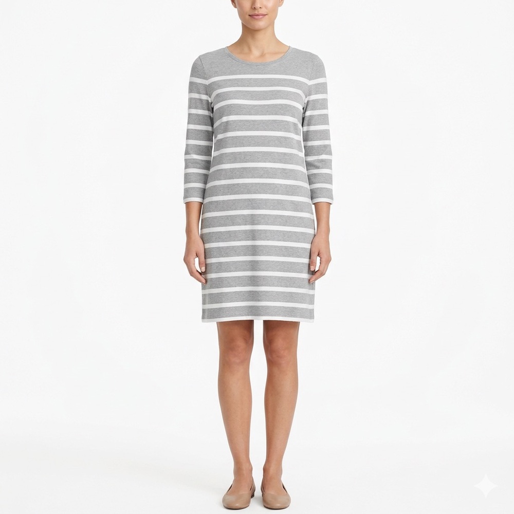 Old Navy White & Gray Striped Round Neck 3/4 Sleeve Mini Pullover Sweater Dress